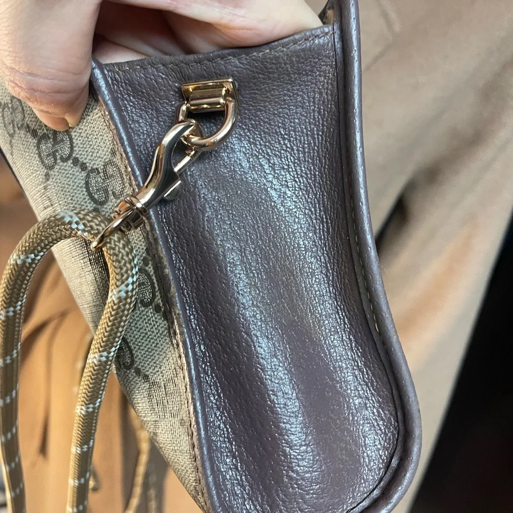 Authentic Gucci vintage web sherry line clutch bag (HK45) - Picture 9 of 16